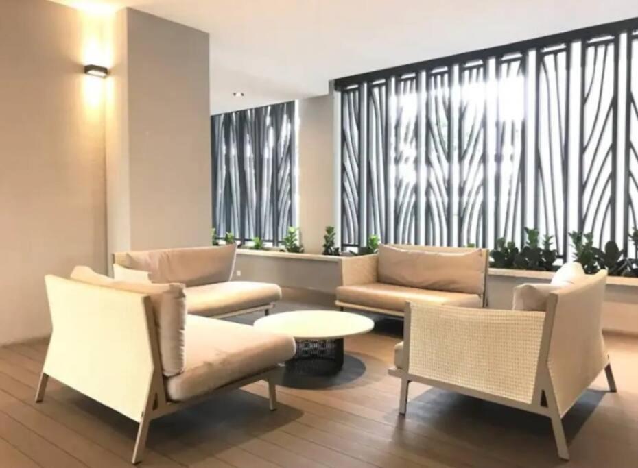 Teega Suites Seaview By Vdo Homestay Нусаяя Екстер'єр фото