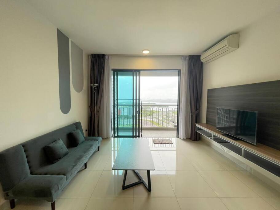 Teega Suites Seaview By Vdo Homestay Нусаяя Екстер'єр фото