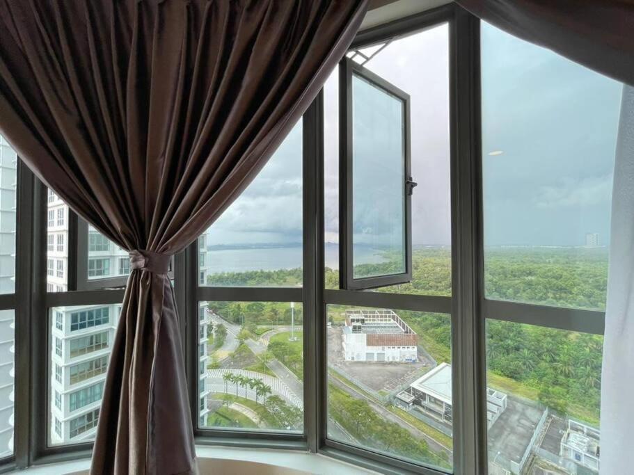 Teega Suites Seaview By Vdo Homestay Нусаяя Екстер'єр фото