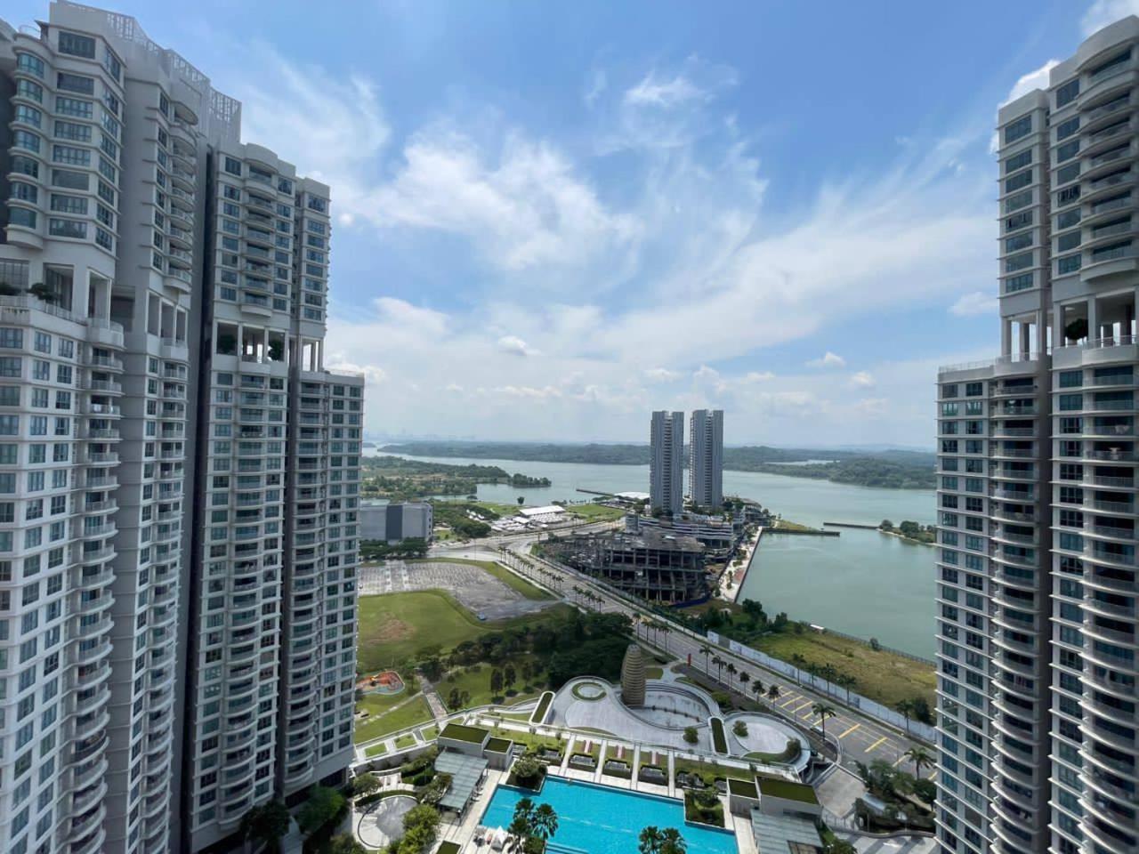 Teega Suites Seaview By Vdo Homestay Нусаяя Екстер'єр фото